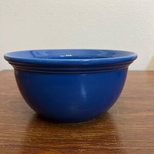 Fiesta Cobalt Blue Mixing Bowl – 7.25” Ceramic Stoneware by Homer Laughlin